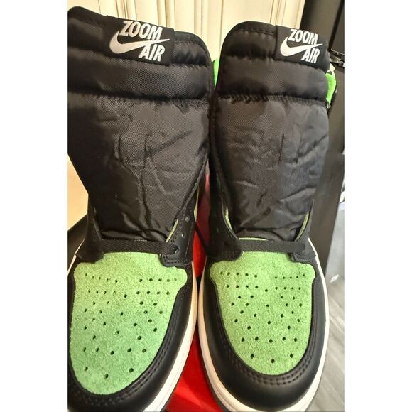 Nike Men's Air Jordan 1 High Zoom High Top Athletic Shoes Zen Green Size 8.5 - Picture 4 of 13